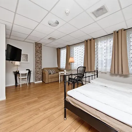 Hotel Stoltzen & 3*